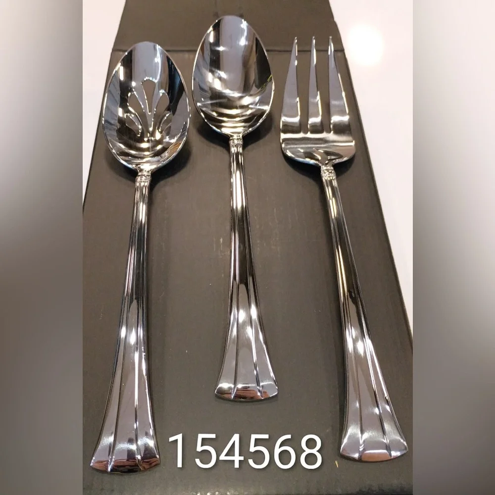 Waterford MONT CLARE STAINLESS 65-PIECE FLATWARE SET, NEW IN BOX